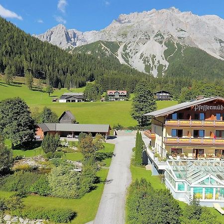 Aparthotel Pfeffermühle Ramsau am Dachstein Exterior foto